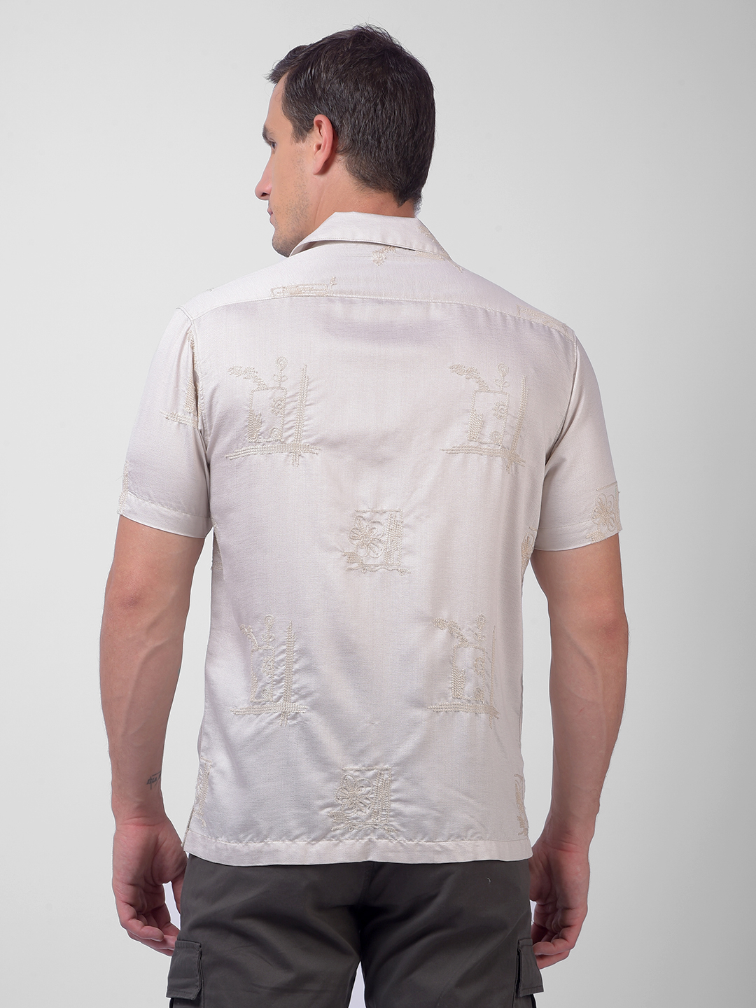 Numero Uno Men Beige Embroidered Resort Collar Shirt